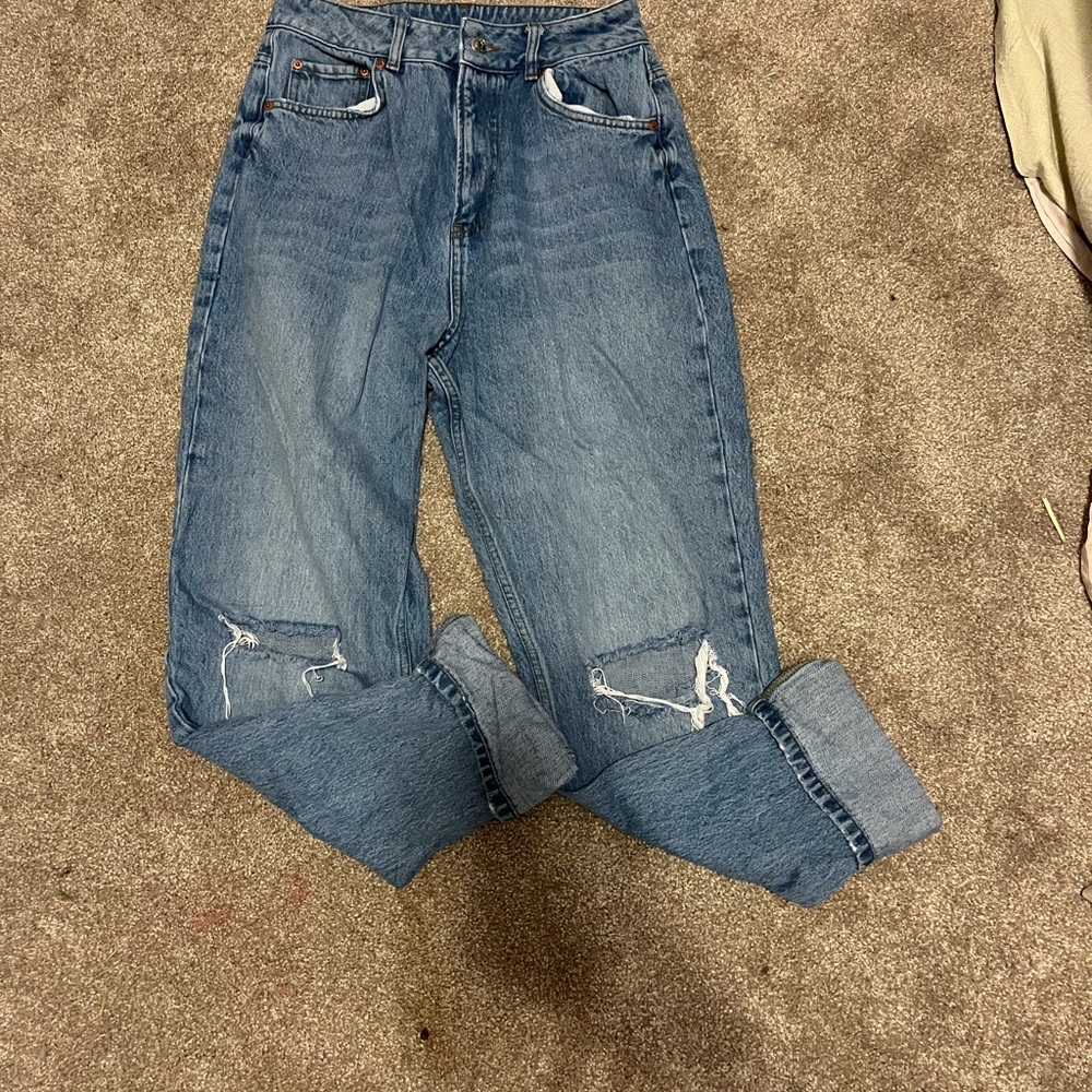 Very baggy leg jeans